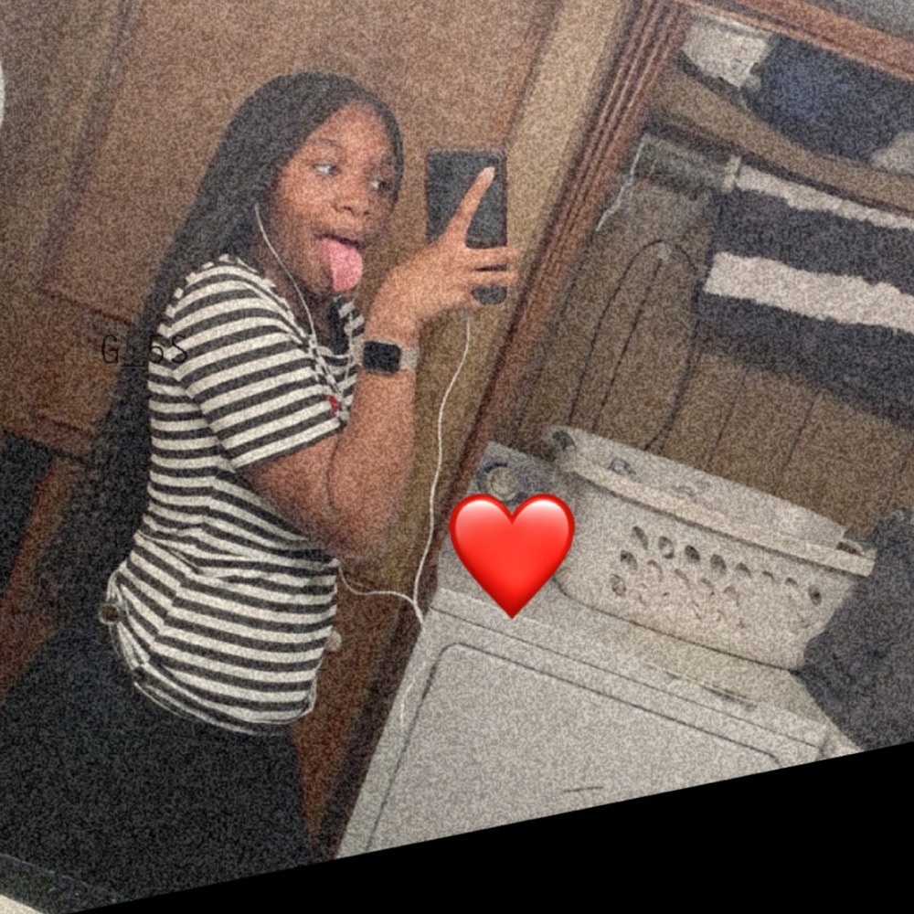 Meet your Posher, Karlei